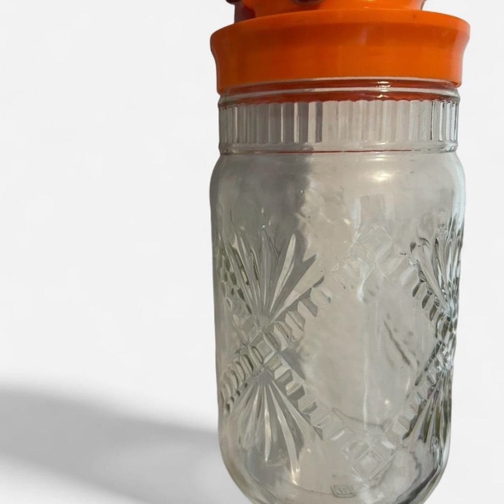 Vintage tang jar